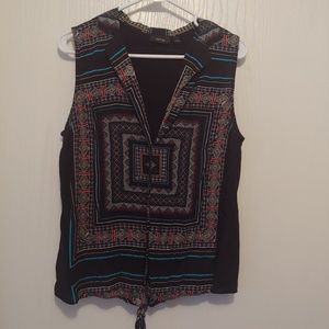 Sleeveless top